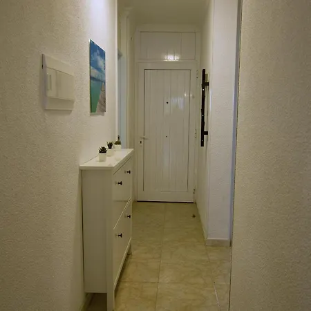Azahara Cerca Playa Vistas Cristianos Apartment *