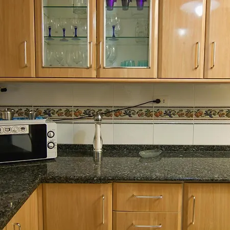 Azahara Cerca Playa Vistas Cristianos *